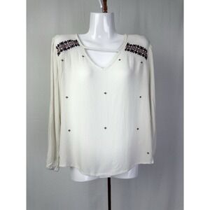 Bobeau Cream Peasant Top With Geometric Accents‎ Size Small